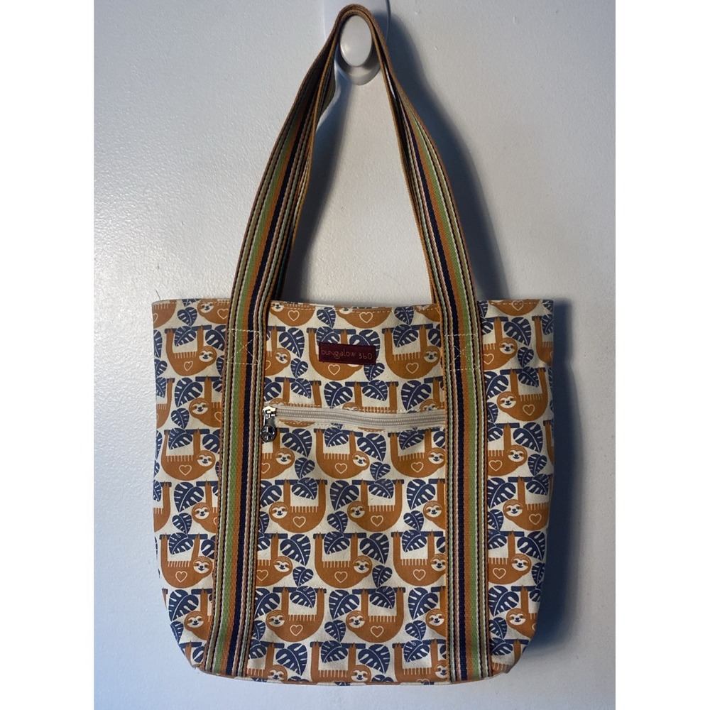 BUNGALOW 360  LARGE SLOTH TOTE  GENTLY USED CONDITION